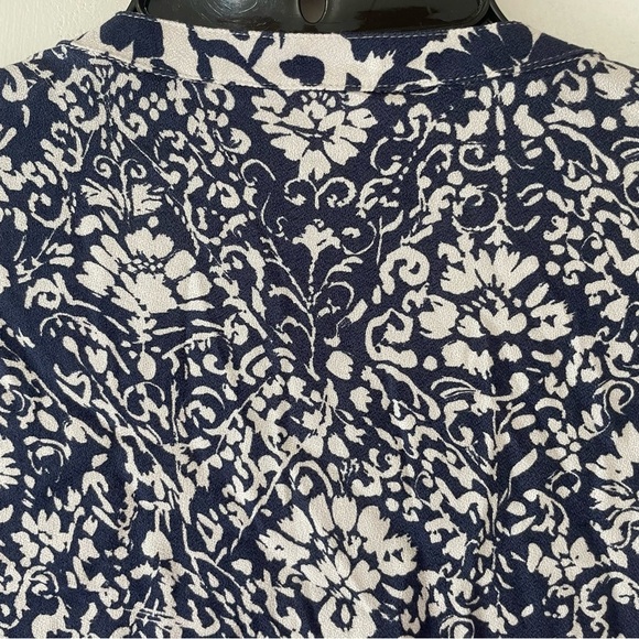 Soft Surroundings Navy White Contrasting Print Knee Length Dress 37218 - Picture 6 of 10